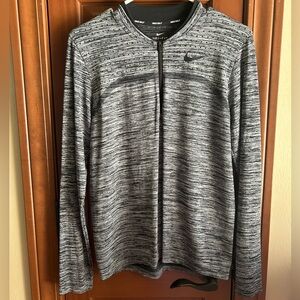 Nike Black & Gray Dri-FIT 1/4 Zip Golf Jacket Various Sizes Excellent Condition